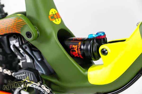 GT Sensor Carbon Pro 27.5