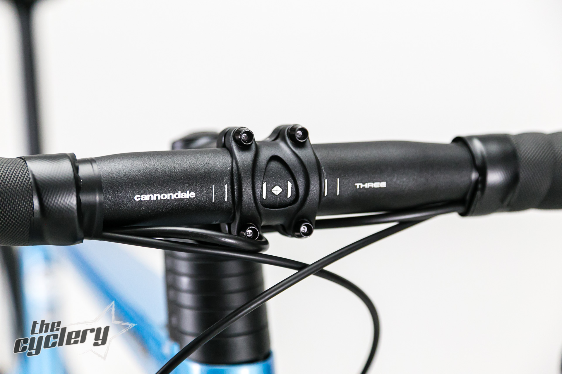Cannondale supersix evo internal cable routing outlet