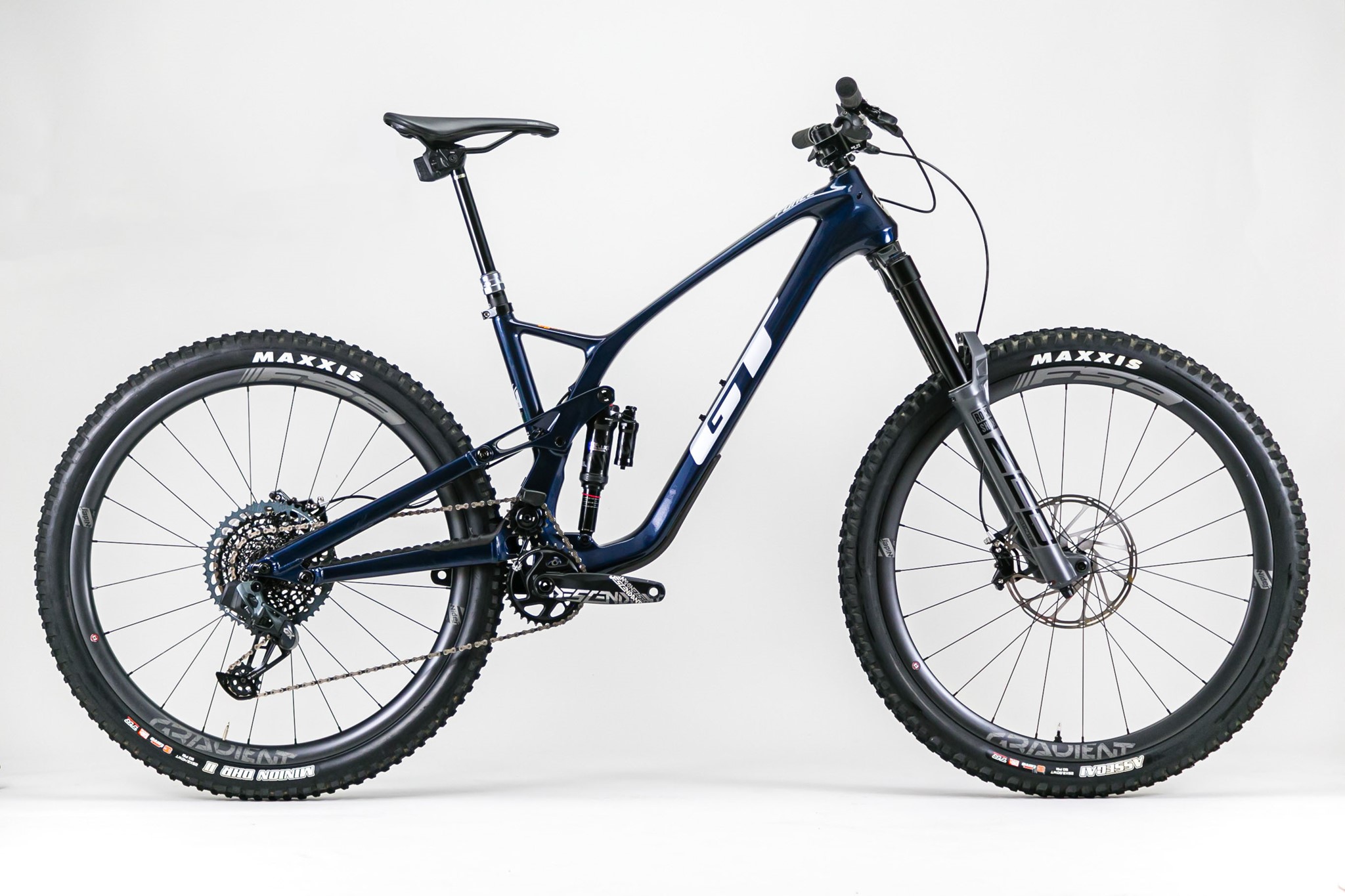 Bild von Fast-wie-neu-Rad: GT Force Carbon Pro LE 29" Enduro Bike 2022 (Custom)