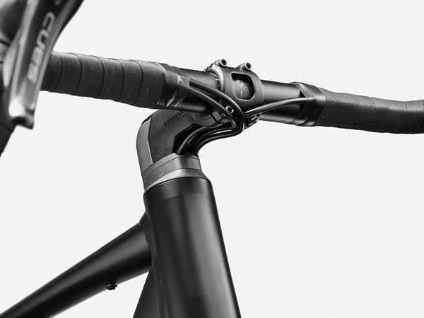 Cannondale Topstone CAAD Aufgeräumtes Cockpit
