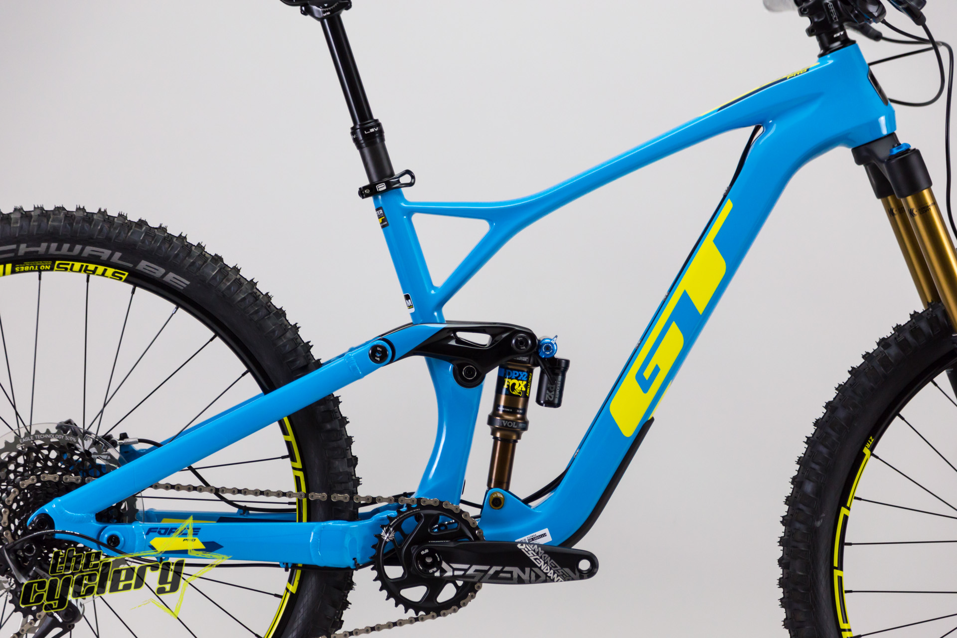 gt carbon pro