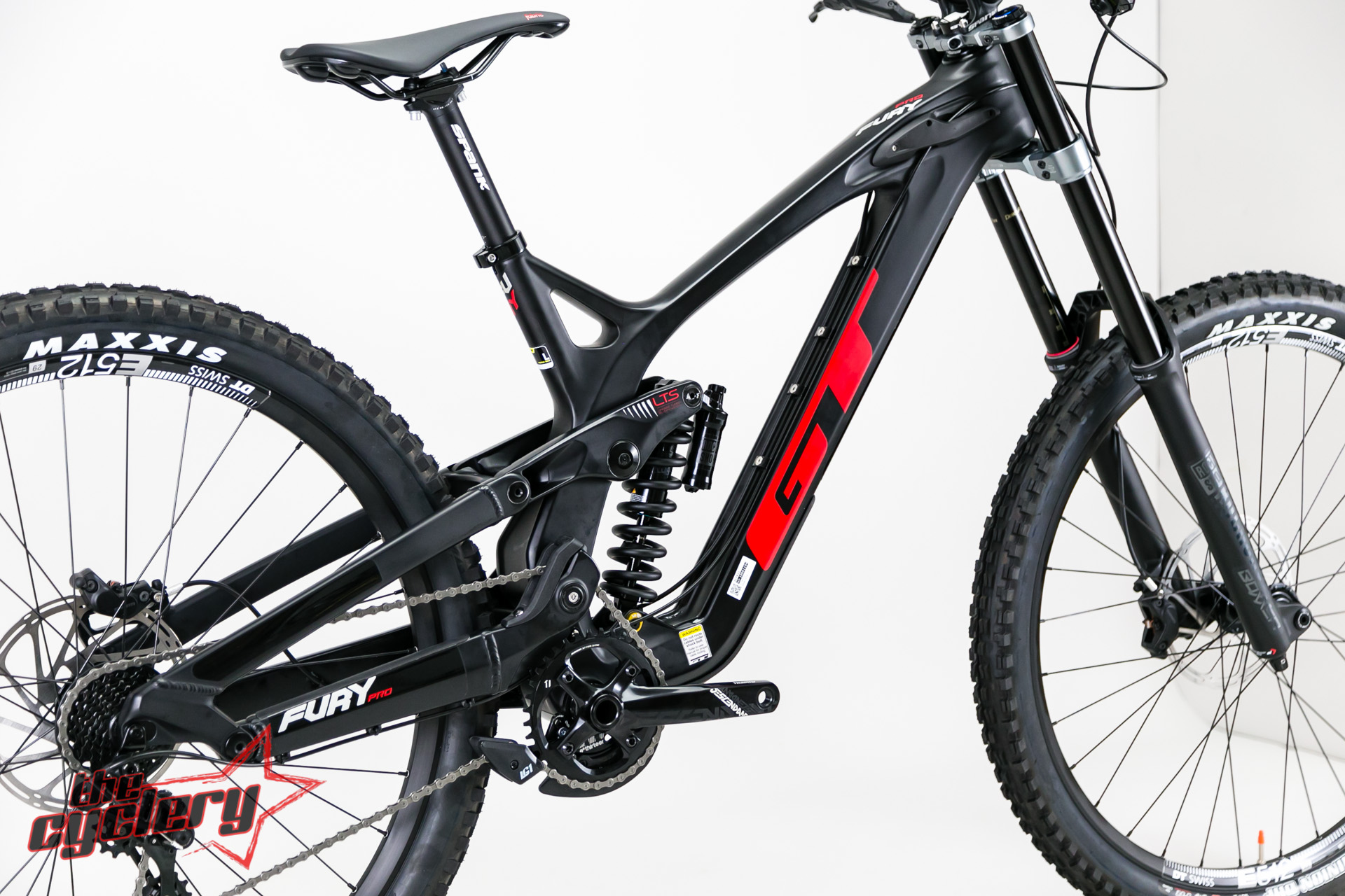 fury carbon pro 29