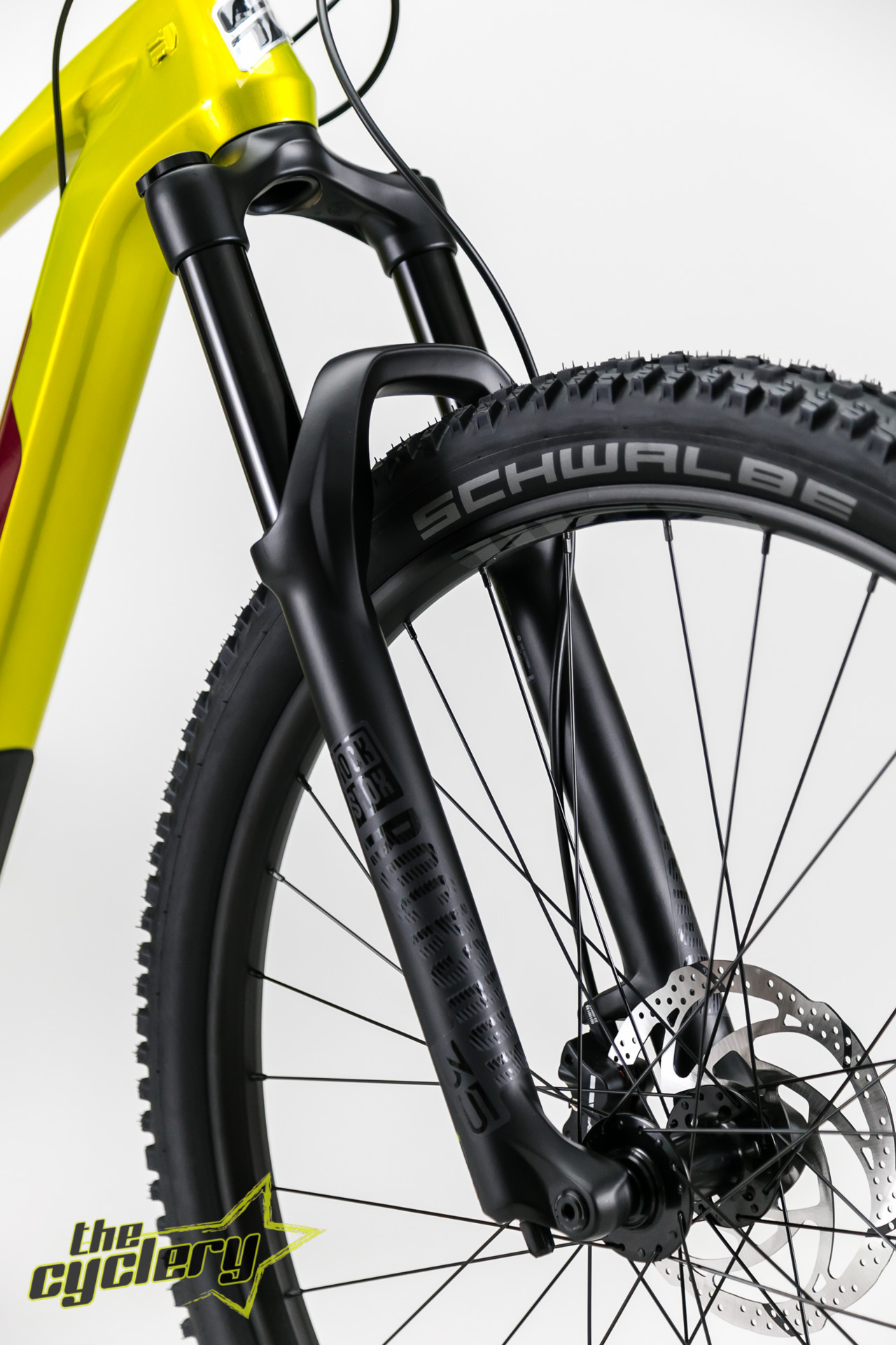 GT Sensor Carbon Elite 29" Trail Bike 2020 The Cyclery