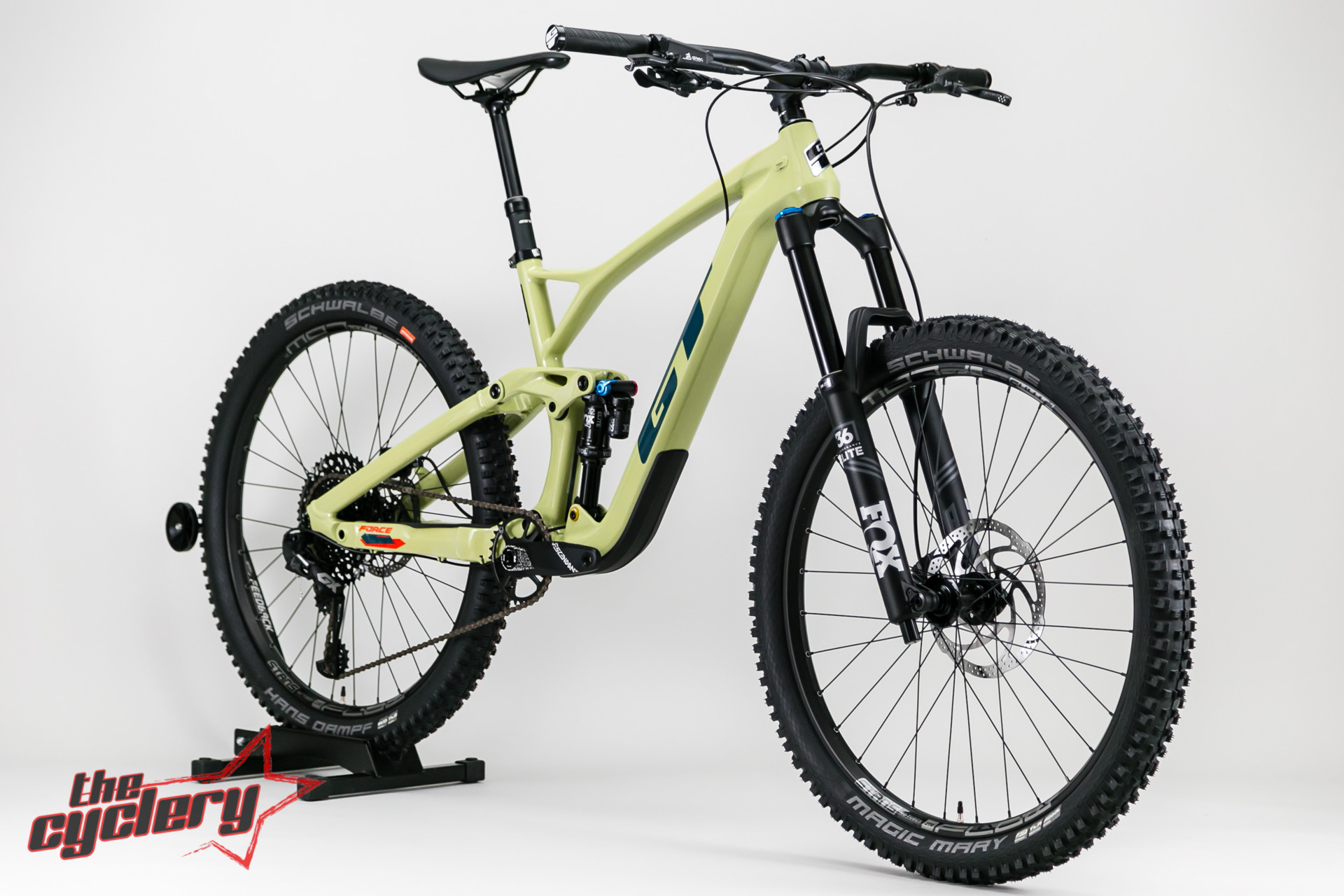gt force carbon pro 2020